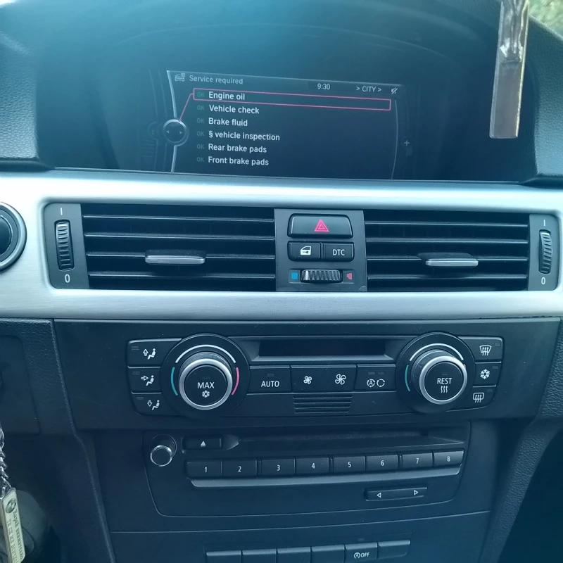 BMW 320 320D 177hp фейслифт, снимка 12 - Автомобили и джипове - 51896786