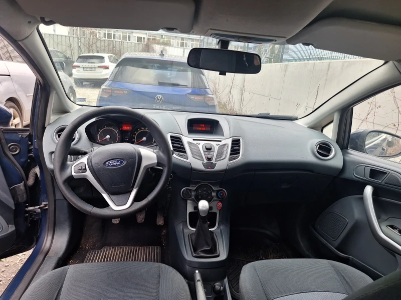 Ford Fiesta MK7, снимка 9 - Автомобили и джипове - 52876042