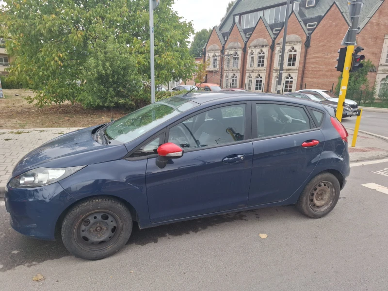 Ford Fiesta MK7, снимка 4 - Автомобили и джипове - 52410708