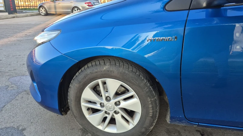 Toyota Auris 1.8 Hybrid* Перфектна* 4.5/100км* Отличен, снимка 11 - Автомобили и джипове - 52310492