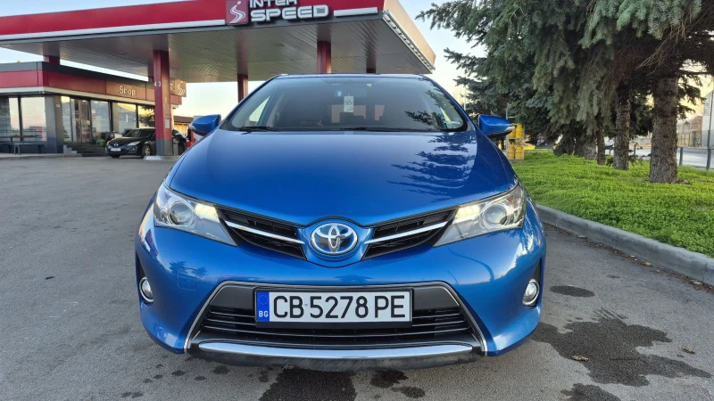 Toyota Auris 1.8 Hybrid* Перфектна* 4.5/100км* Отличен, снимка 7 - Автомобили и джипове - 52310492