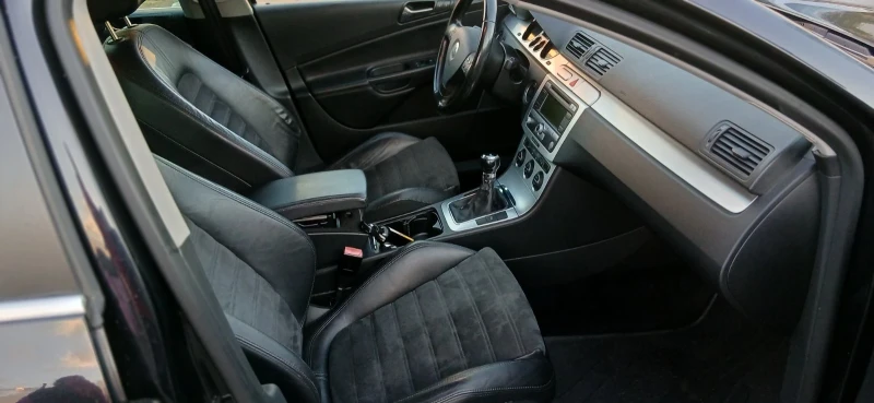 VW Passat 2.0 TDI 170 кс * * * кожа* * * , снимка 11 - Автомобили и джипове - 52570138