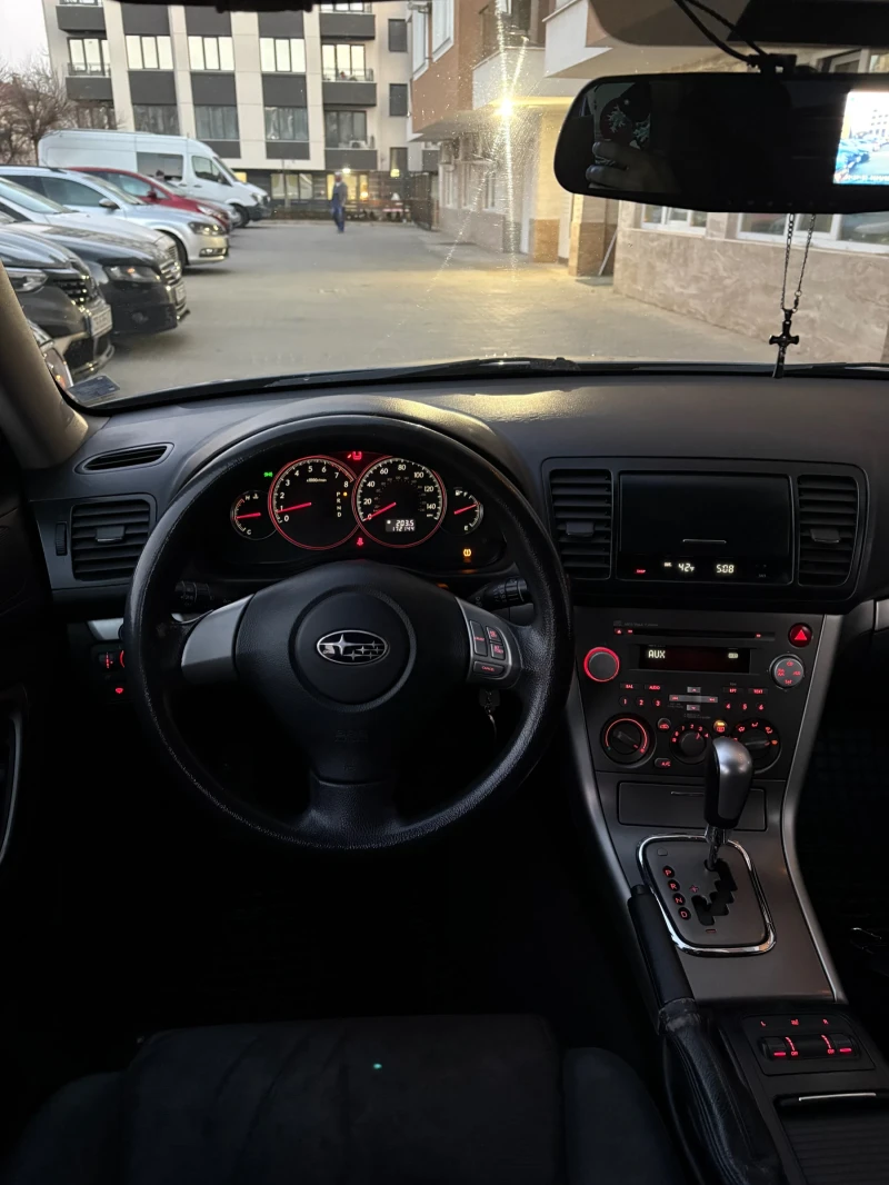 Subaru Outback 2.5 LPG USA, снимка 4 - Автомобили и джипове - 52743608