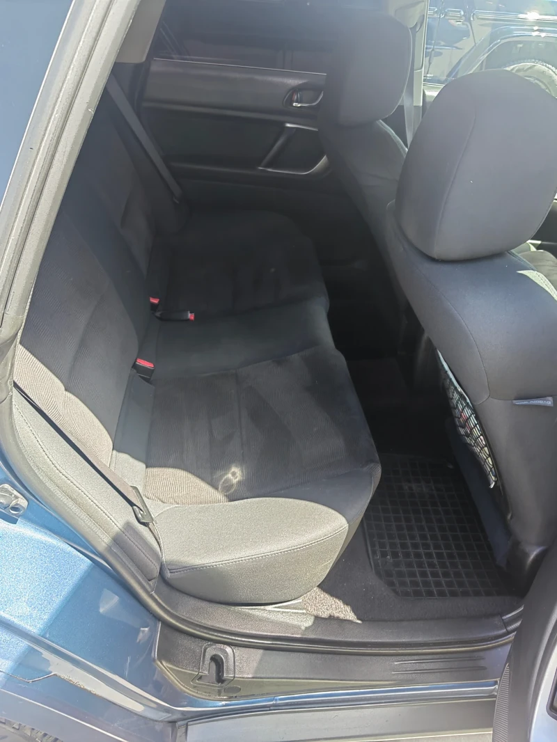 Subaru Outback 2.5 LPG USA, снимка 16 - Автомобили и джипове - 52743608