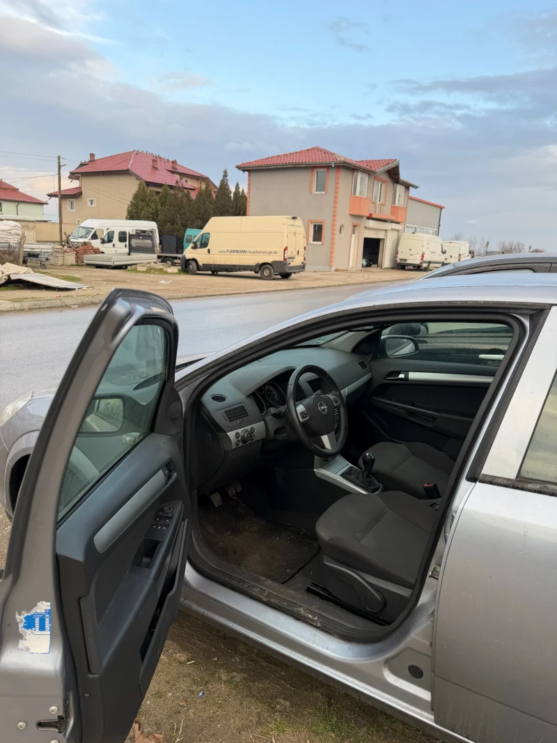 Opel Astra, снимка 8 - Автомобили и джипове - 53089511