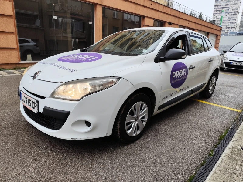 Renault Megane 1.5 DCI 110к.с., снимка 3 - Автомобили и джипове - 53210095