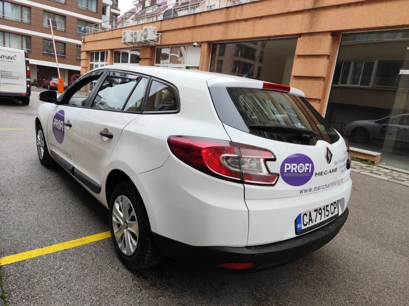 Renault Megane 1.5 DCI 110к.с., снимка 5 - Автомобили и джипове - 53210095