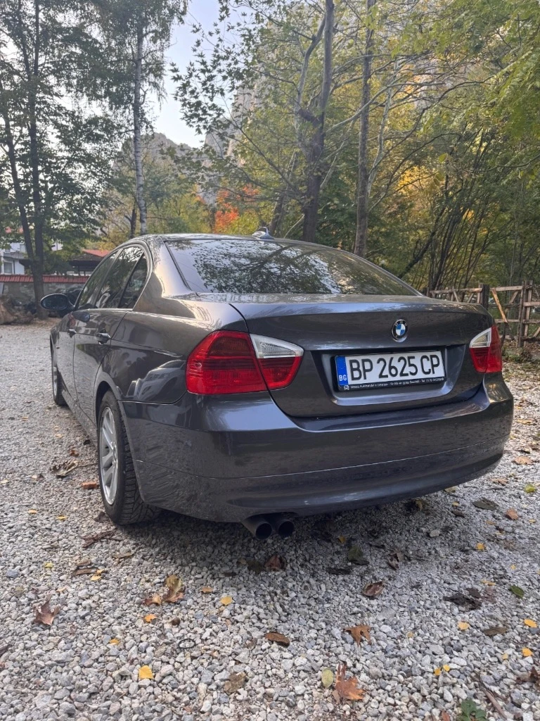 BMW 325 BMW 325i, снимка 3 - Автомобили и джипове - 49335598