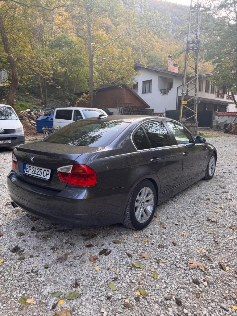 BMW 325 BMW 325i, снимка 8 - Автомобили и джипове - 49335598