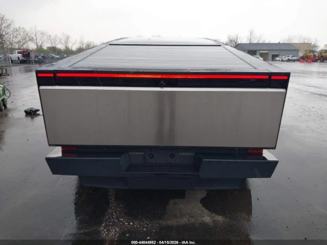Tesla Cybertruck, снимка 17 - Автомобили и джипове - 54632184