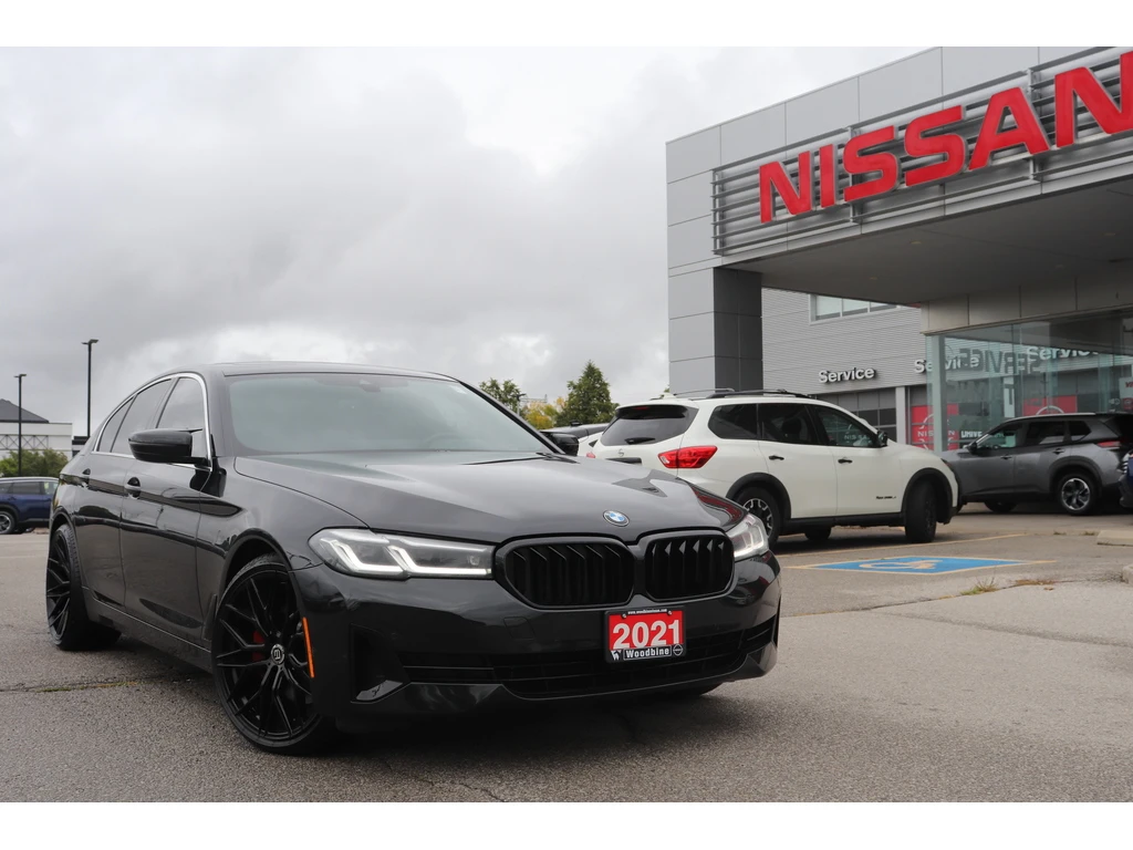 BMW 530 xDrive DIGITAL/RECARO/HEAD-UP/ПОДГРЕВИ/ПАНОРАМА, снимка 1