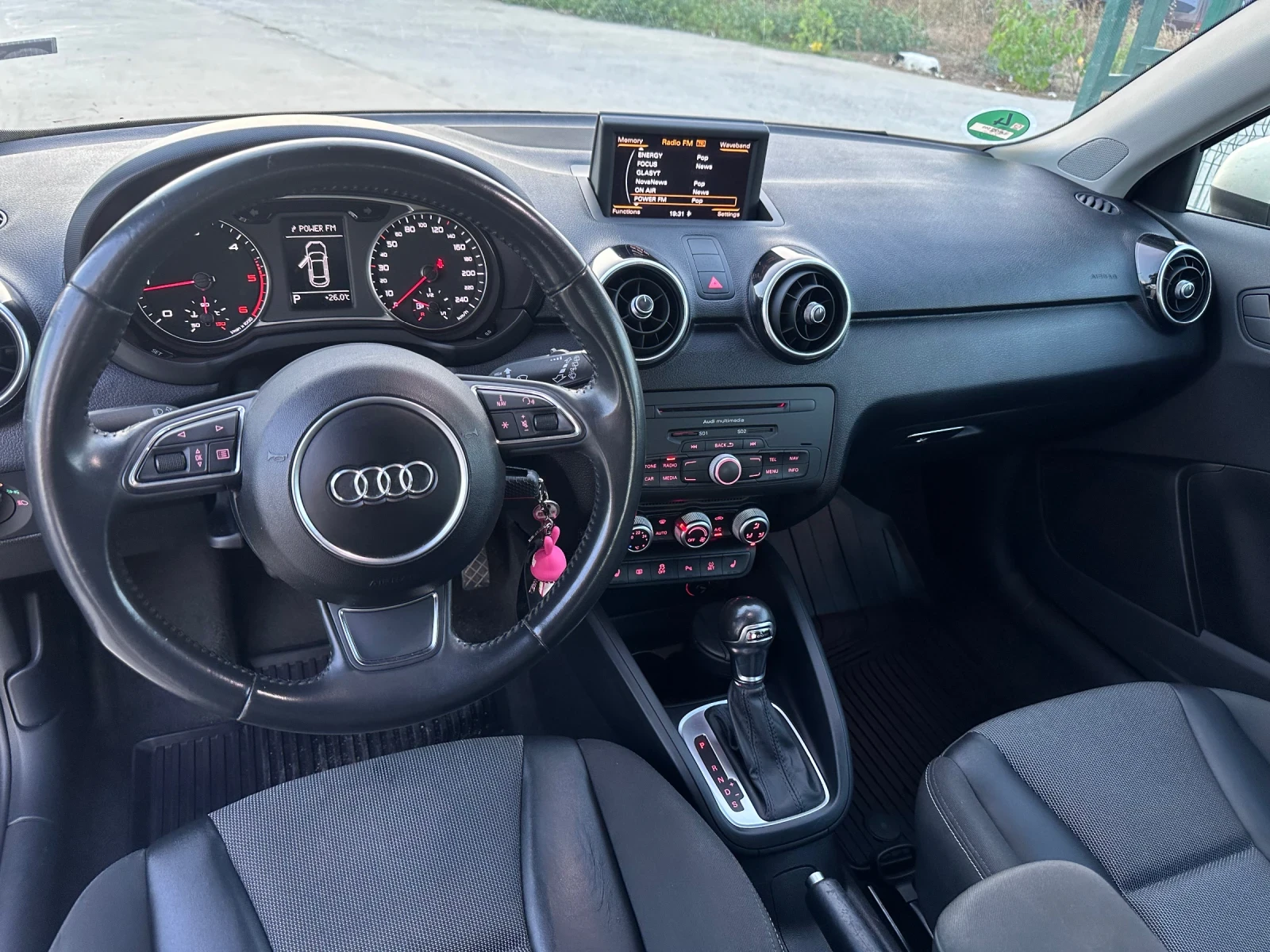 Audi A1 1.6 tdi - изображение 10