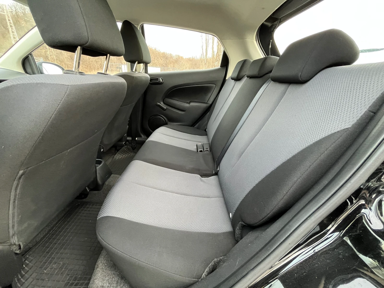 Mazda 2 1.3i Clima | Mobile.bg   11