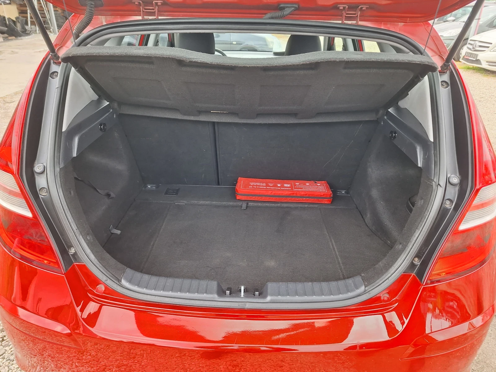 Hyundai I30 1.4 i | Mobile.bg — изображение 13