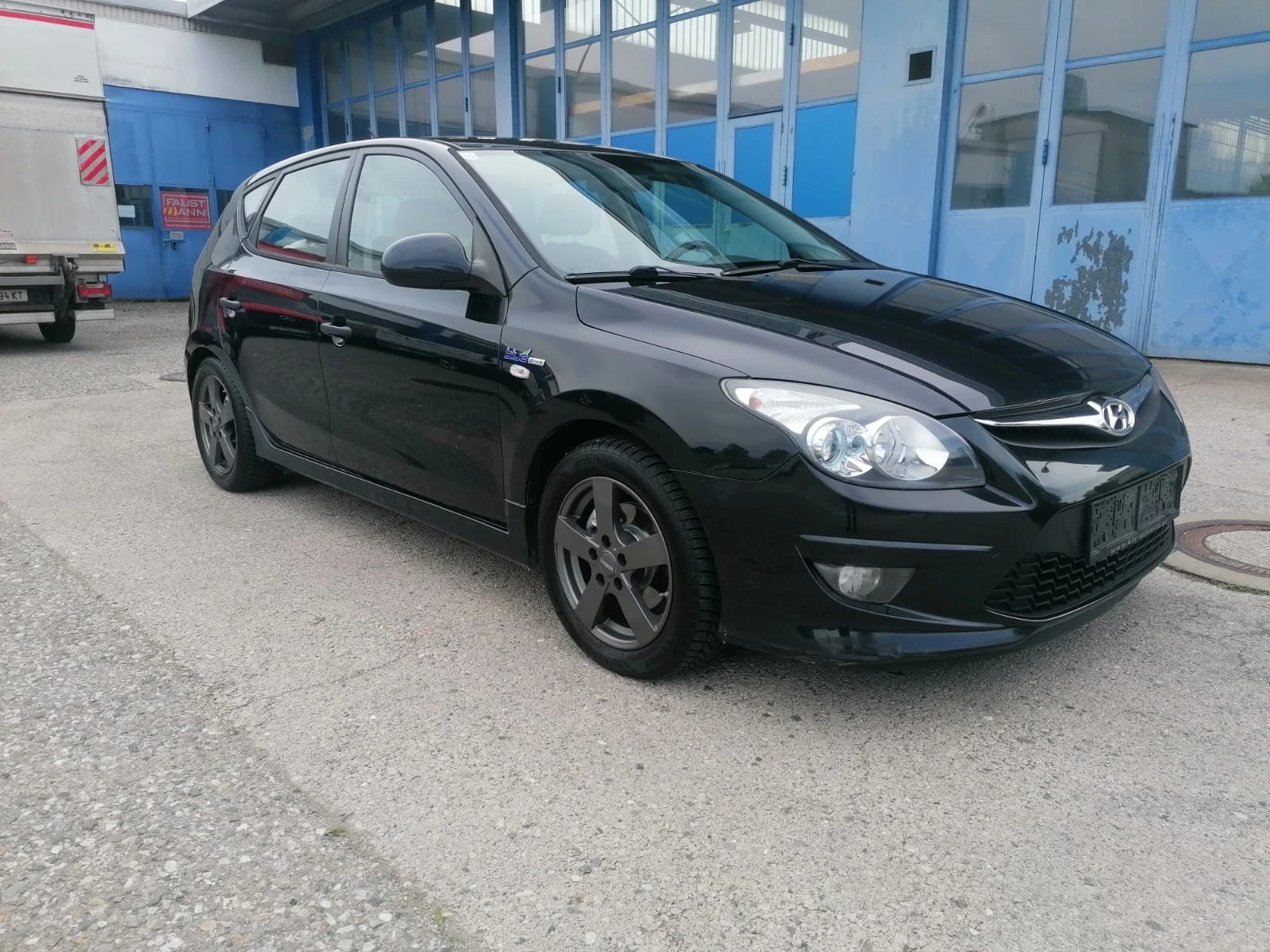 Hyundai I30 1.6CRDI - изображение 3