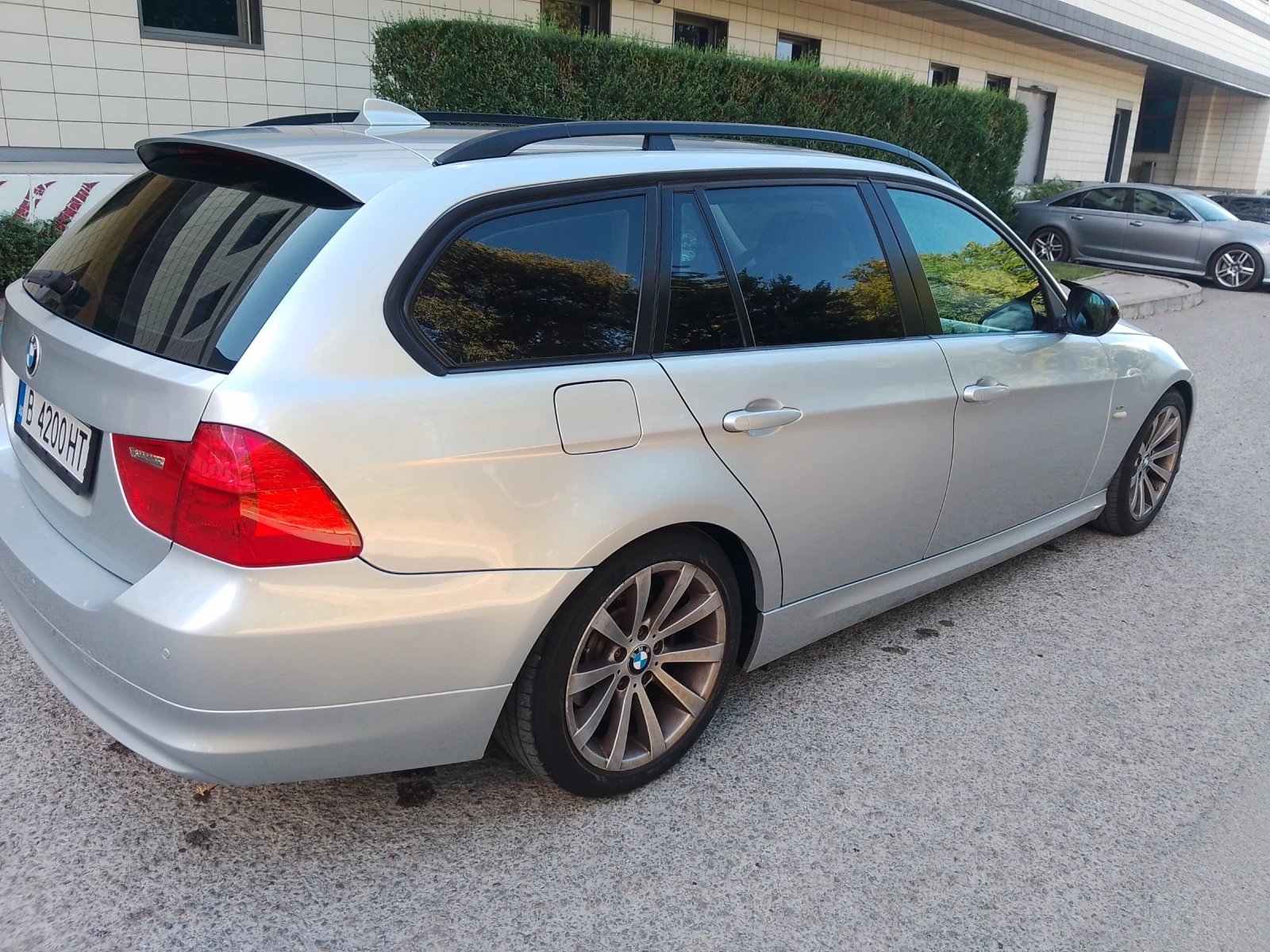 BMW 320 320D 177hp фейслифт | Mobile.bg — изображение 4