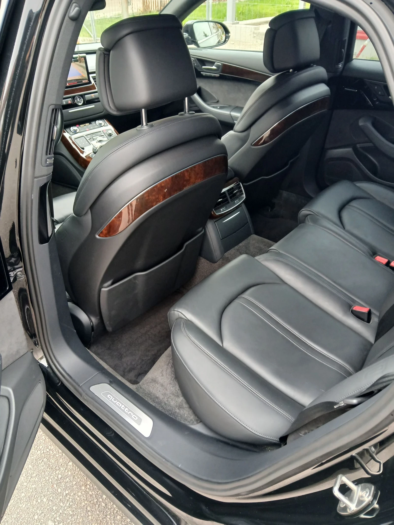 Audi A8 3.0D MATRIX S-PAKET FINAL 262PS КАСКО  - изображение 9