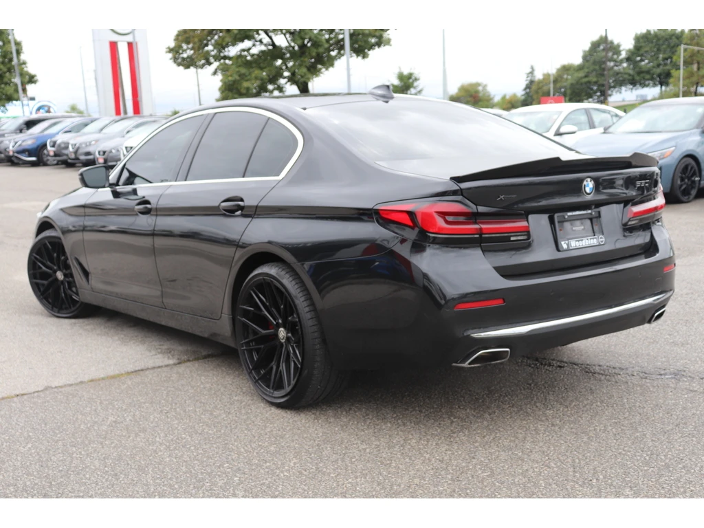 BMW 530 xDrive DIGITAL/RECARO/HEAD-UP/ПОДГРЕВИ/ПАНОРАМА - изображение 5