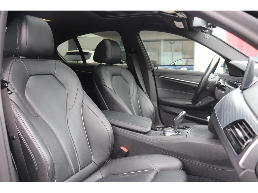 BMW 530 xDrive DIGITAL/RECARO/HEAD-UP/��������/�������� | Mobile.bg � ����������� 17