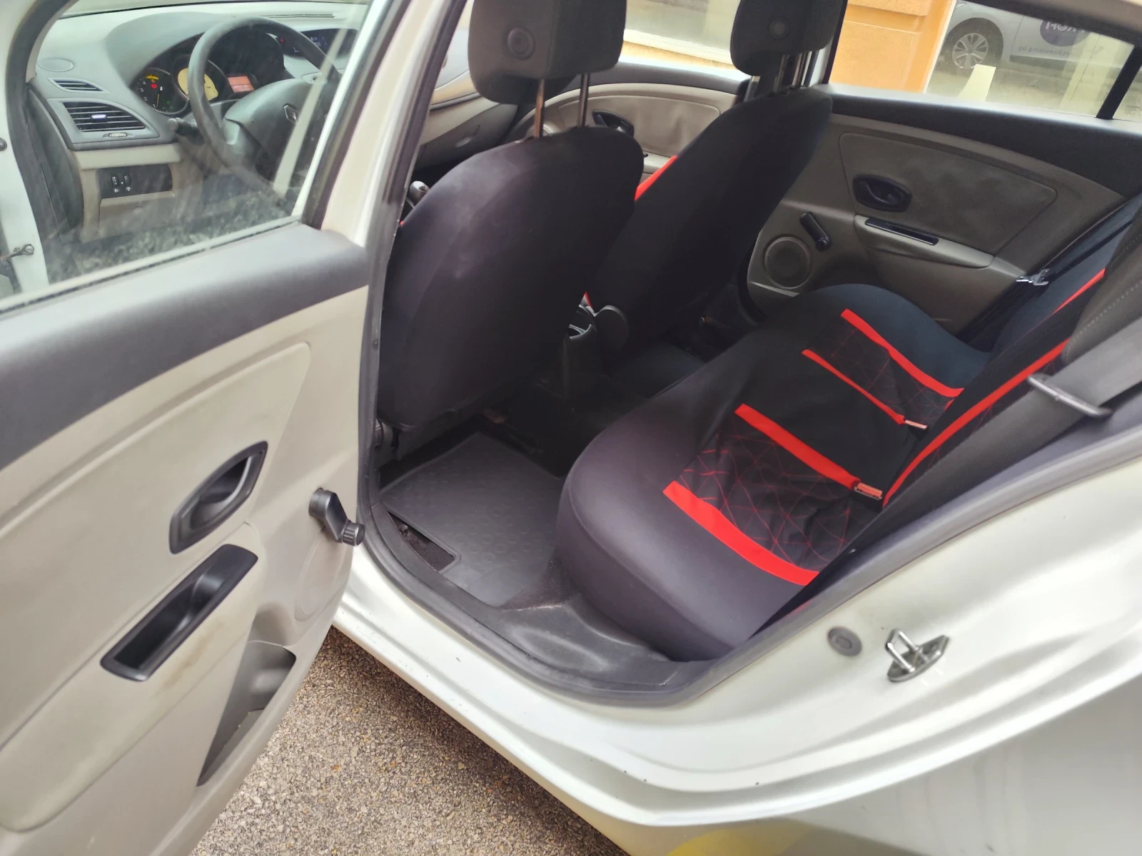 Renault Megane 1.5 DCI 110к.с. N1 - изображение 9