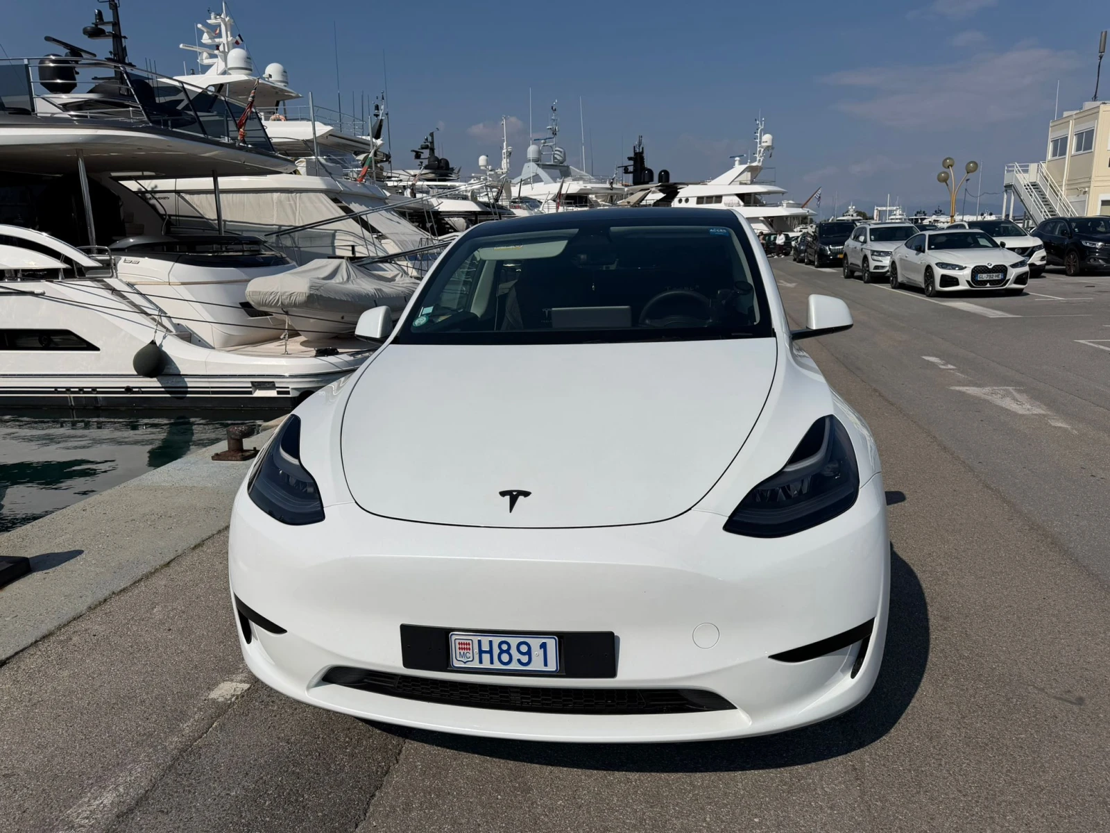 Tesla Model Y, снимка 4 - Автомобили и джипове - 54072875