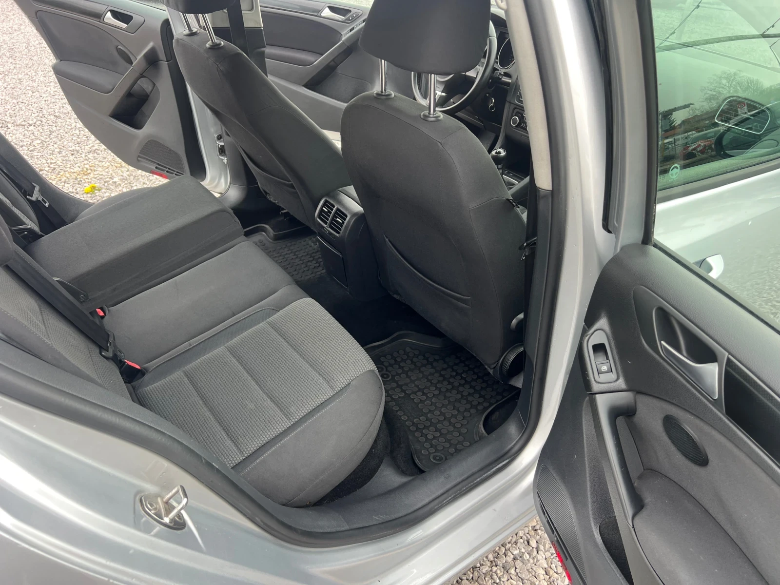VW Golf 1.6i LPG 102�� | Mobile.bg � ����������� 12
