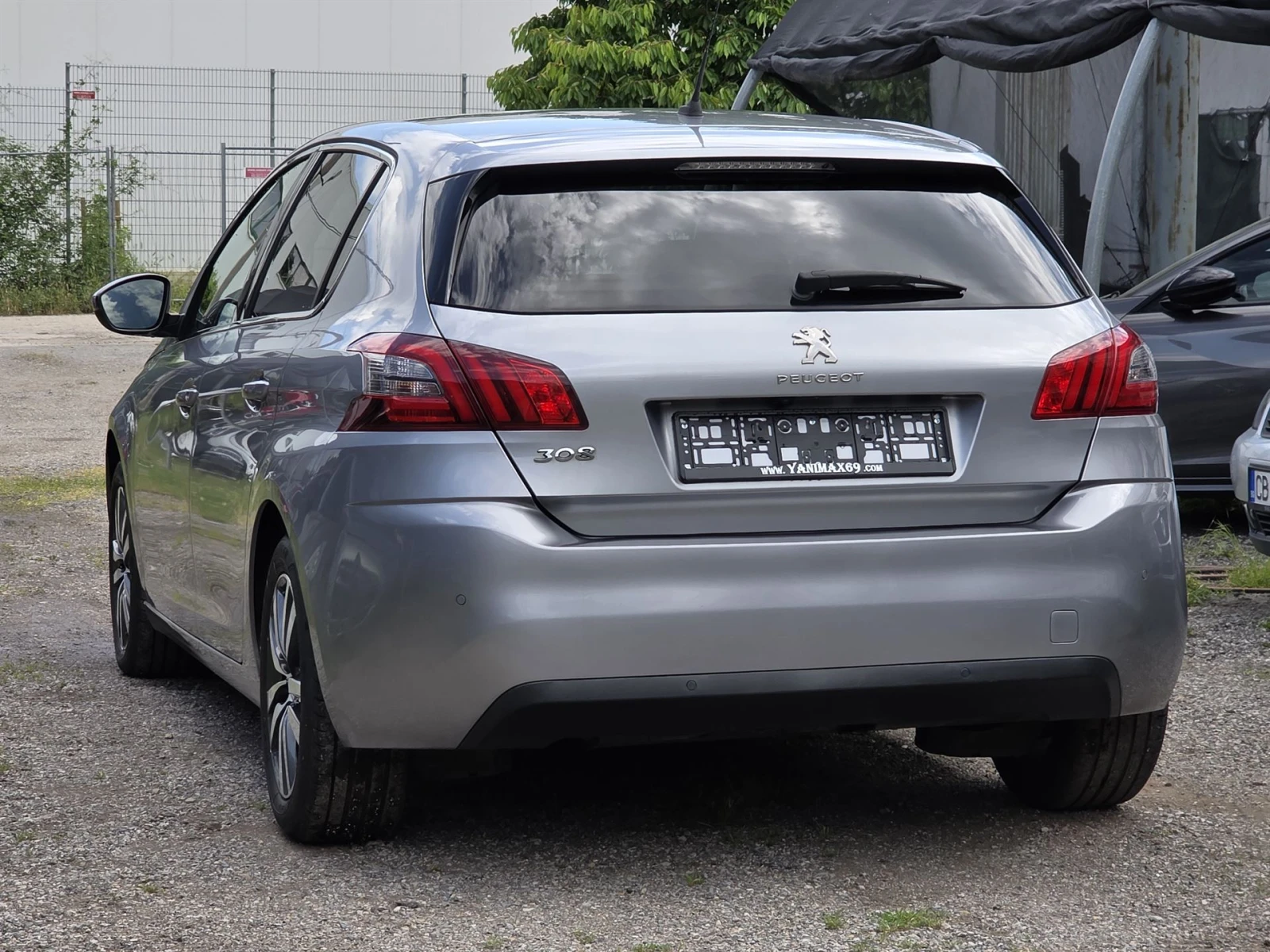 Peugeot 308 1.2 e-THP Allure, снимка 3 - Автомобили и джипове - 54825865