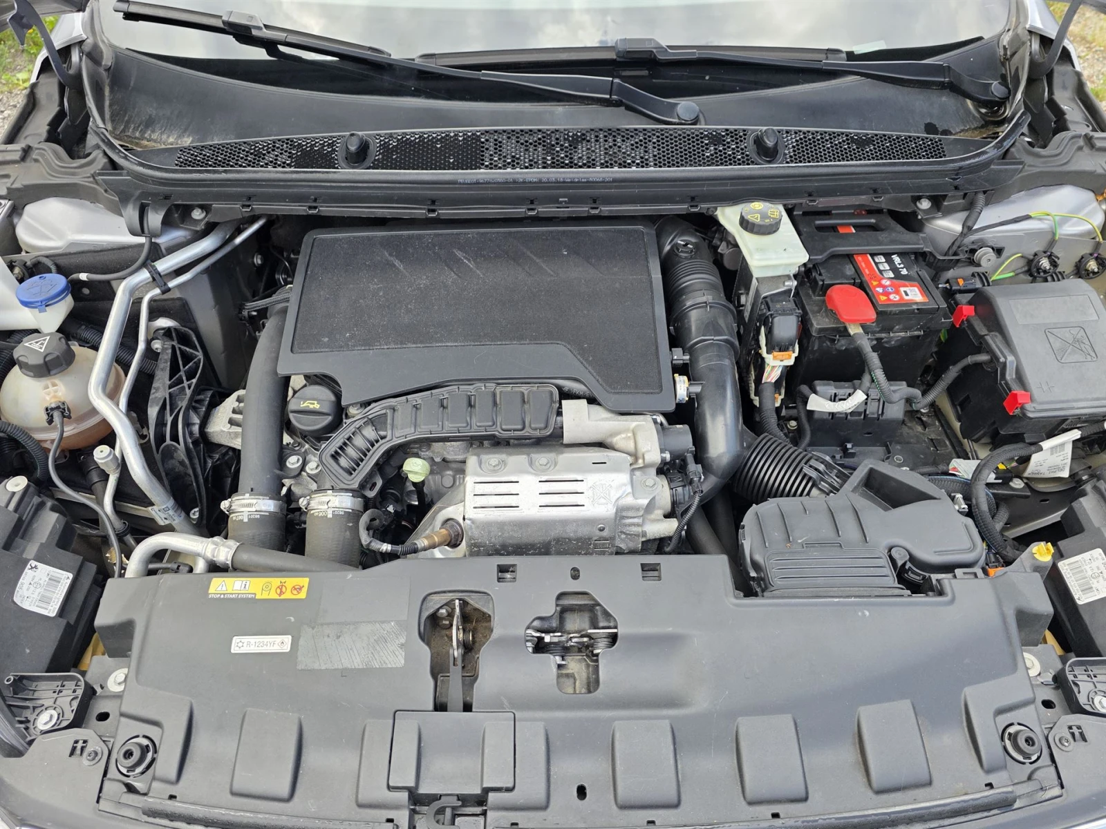 Peugeot 308 1.2 e-THP Allure, снимка 16 - Автомобили и джипове - 54825865