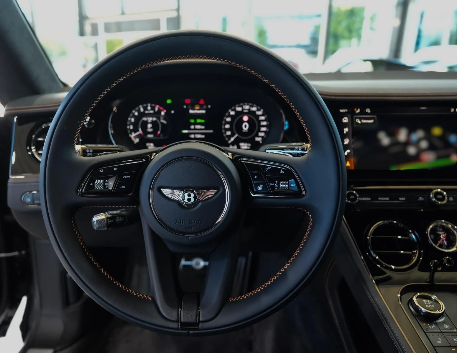 Bentley Continental gt BLACK EDITION / V8 / NAIM / 360 / HEAD UP / MATRIX, снимка 14 - Автомобили и джипове - 55021827