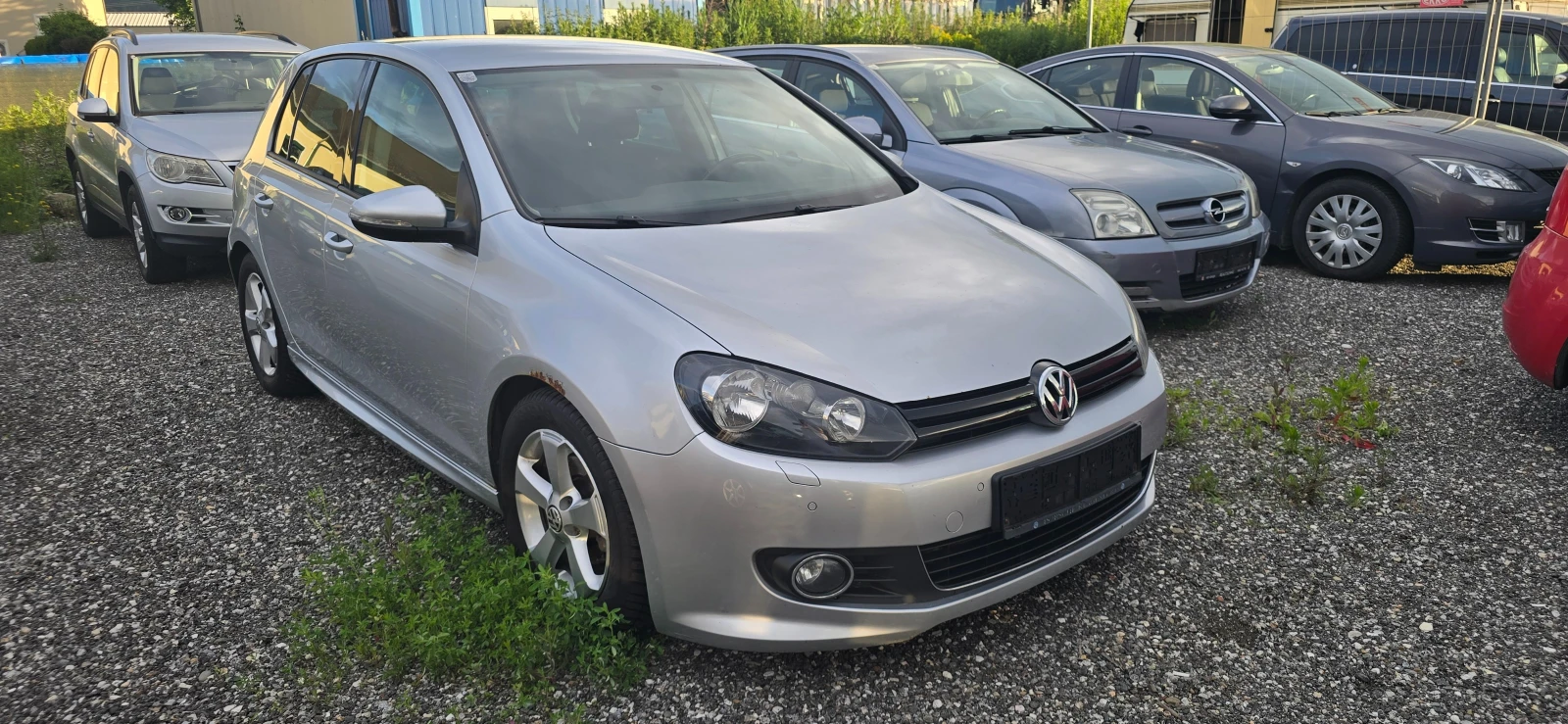 VW Golf 1.2TSI GT, снимка 2 - Автомобили и джипове - 55042781