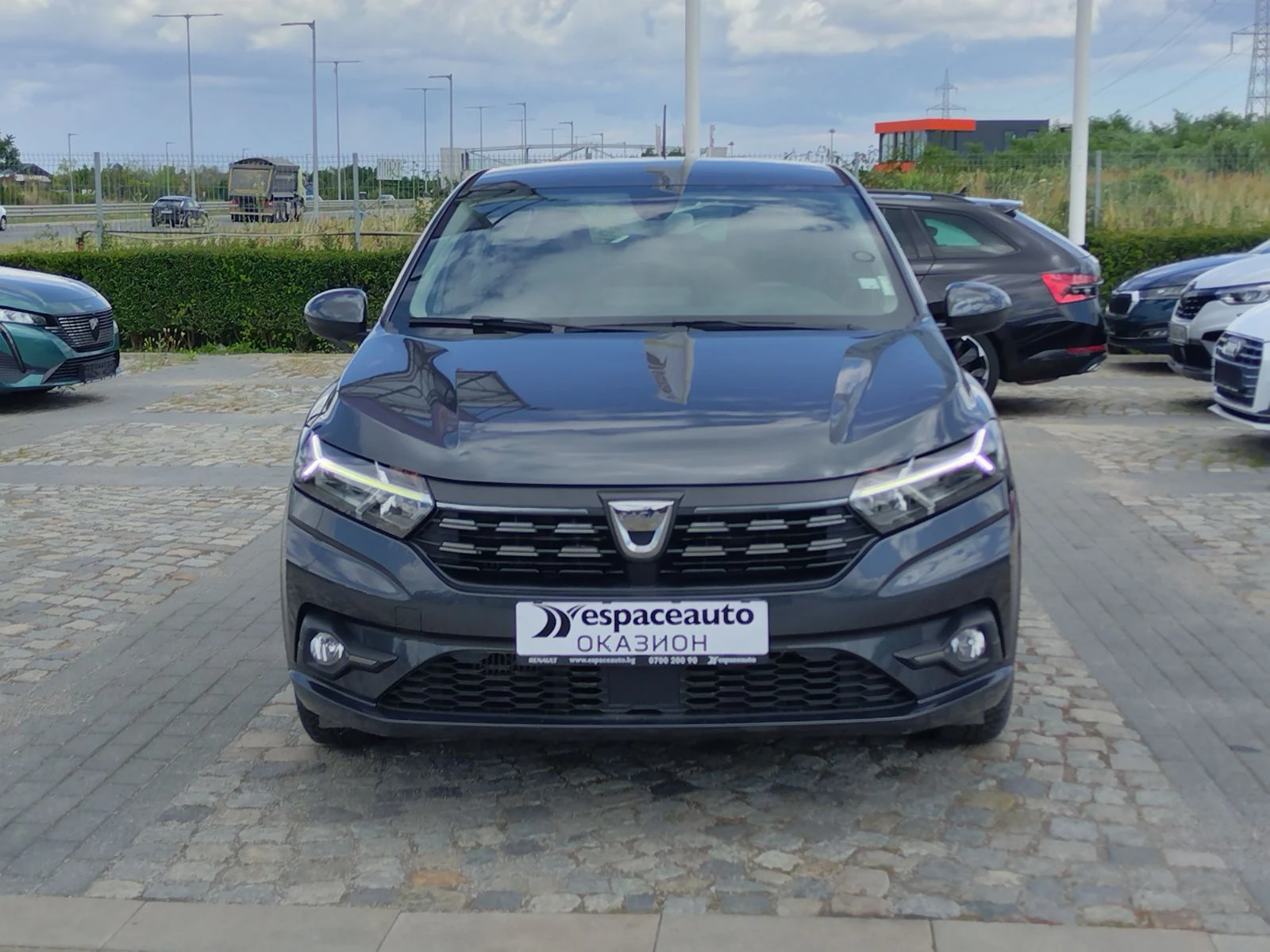 Dacia Logan 1.0TCe 100 к.с. Газ/Бензин/Гаранция 6г. или 150 00, снимка 2 - Автомобили и джипове - 55273440
