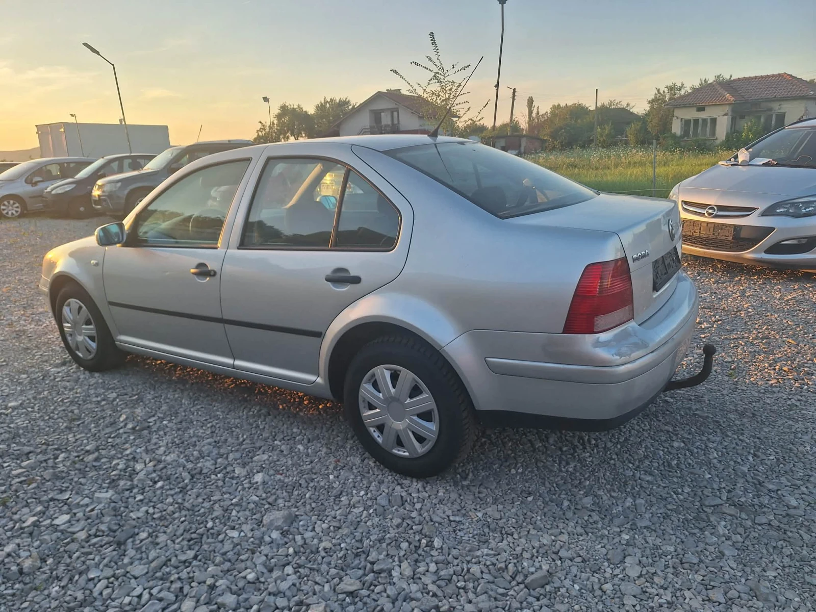 VW Bora 1.6i klima | Mobile.bg � ����������� 5