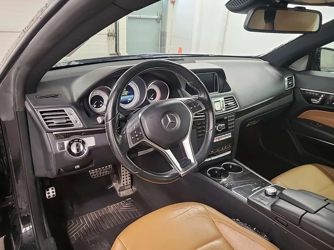 Mercedes-Benz E 350 * АВТОКРЕДИТ БЕЗ ПЪРВОНАЧАЛНА ВНОСКА, снимка 9 - Автомобили и джипове - 55393038