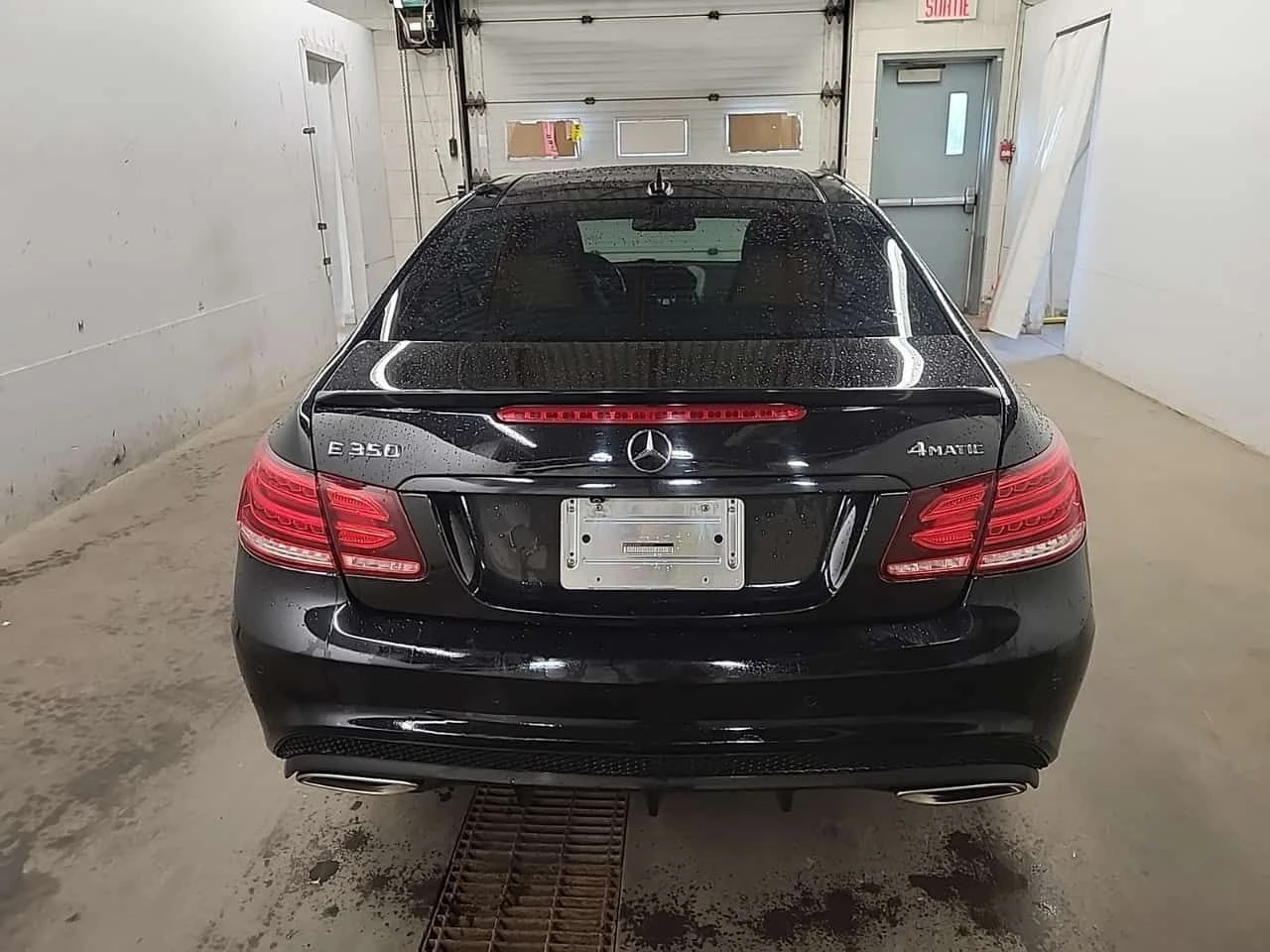 Mercedes-Benz E 350 * АВТОКРЕДИТ БЕЗ ПЪРВОНАЧАЛНА ВНОСКА, снимка 4 - Автомобили и джипове - 55393038
