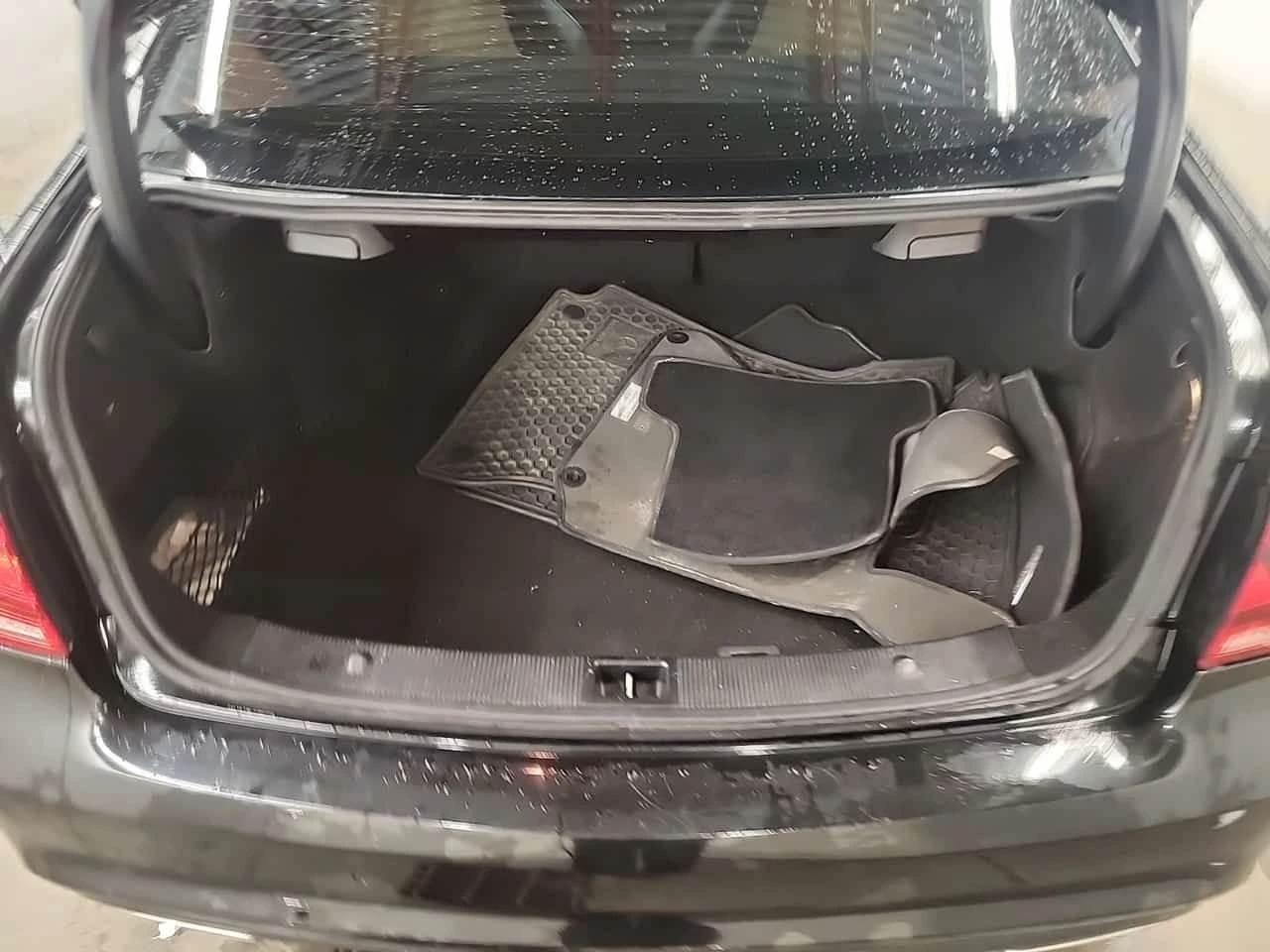 Mercedes-Benz E 350 * АВТОКРЕДИТ БЕЗ ПЪРВОНАЧАЛНА ВНОСКА, снимка 15 - Автомобили и джипове - 55393038