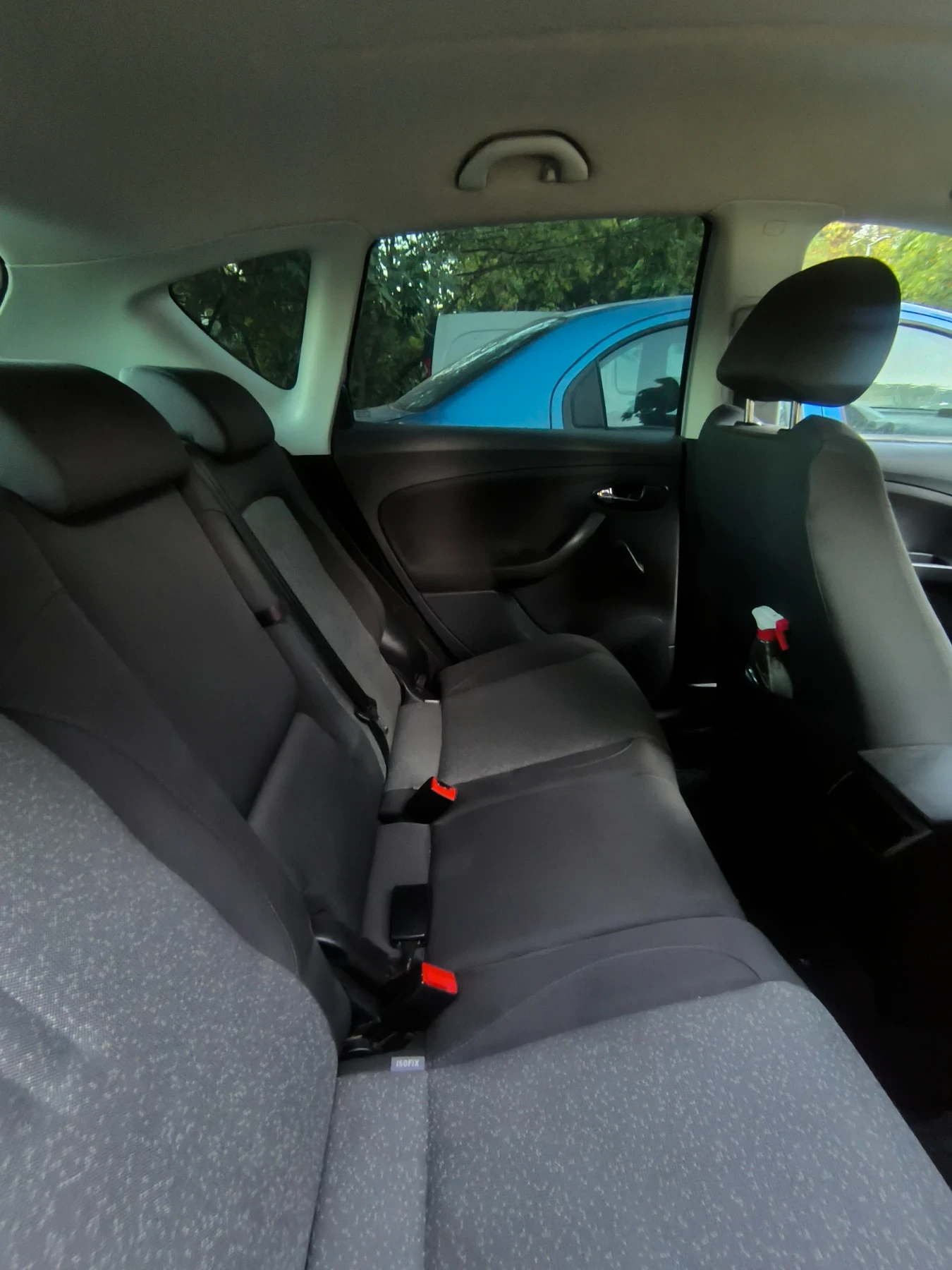 Seat Altea 1.6 MPI, снимка 11 - Автомобили и джипове - 55687338
