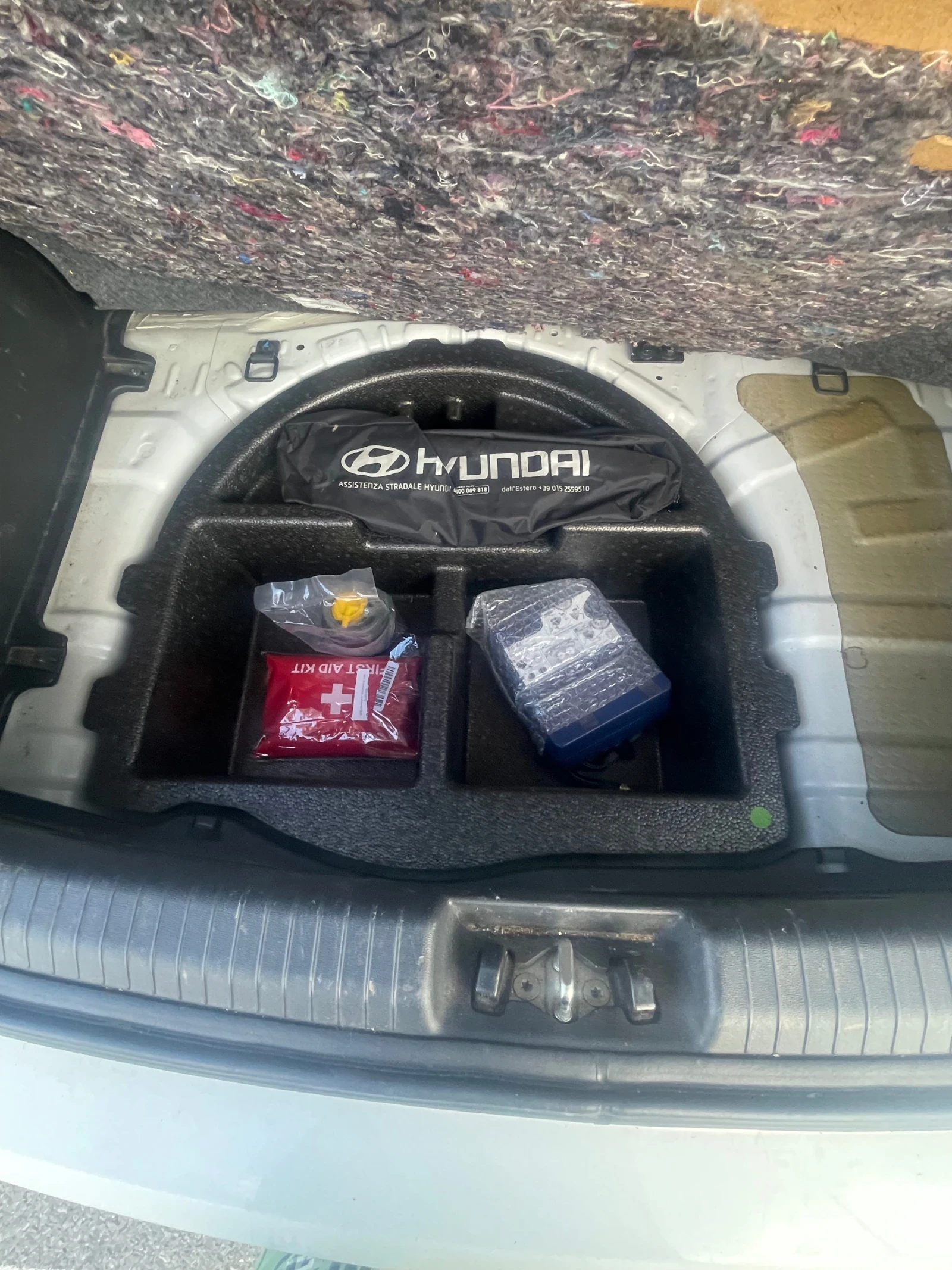 Hyundai I20 1.2, снимка 12 - Автомобили и джипове - 55697573