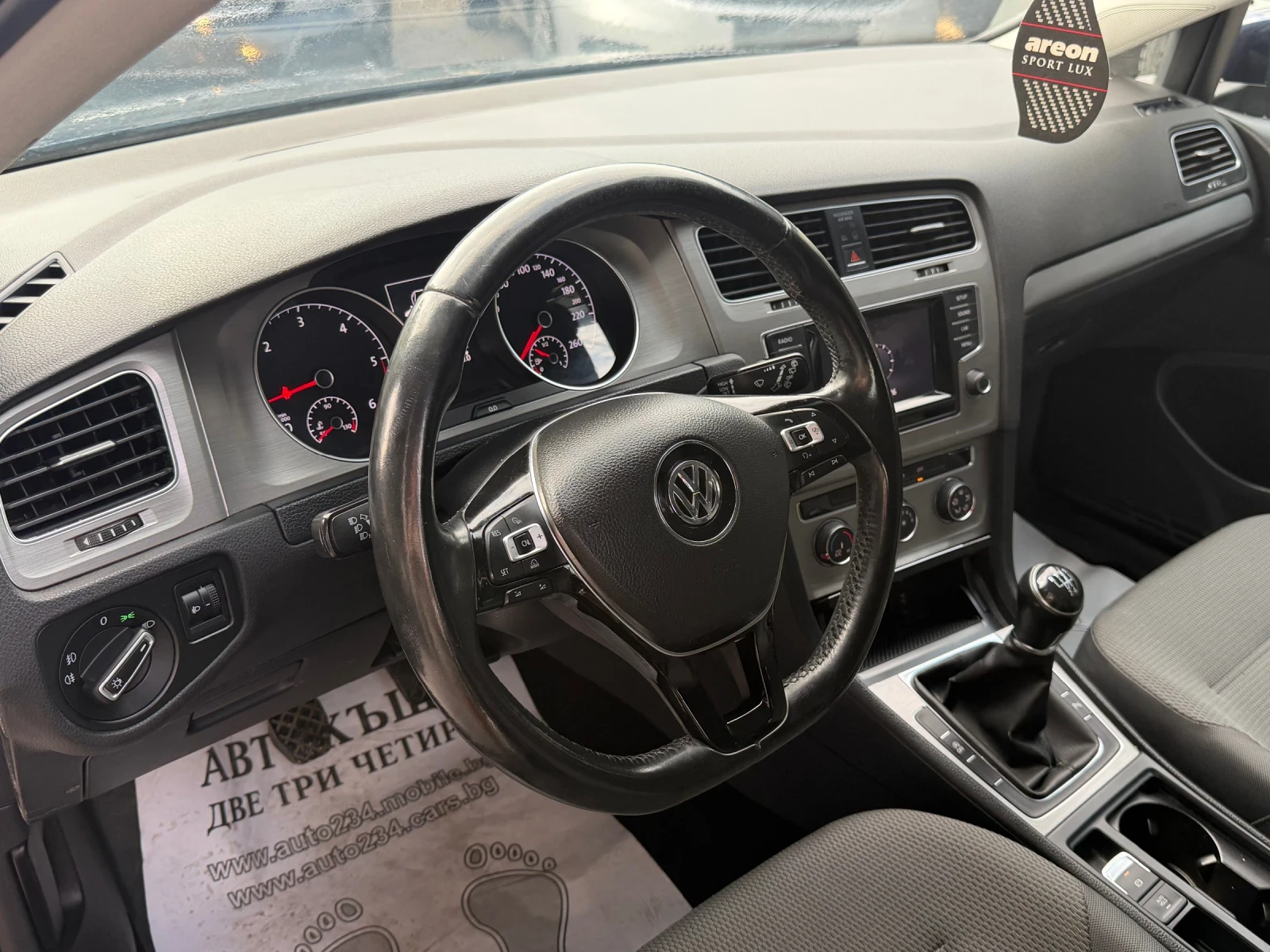 VW Golf 1.6TDI 6speed 110h.p, снимка 8 - Автомобили и джипове - 55720319
