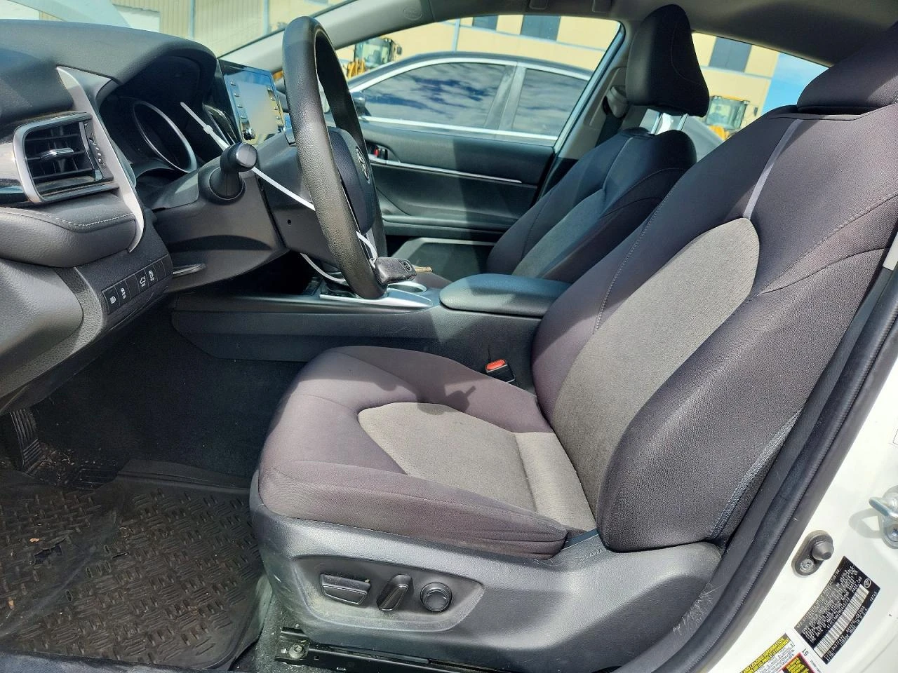 Toyota Camry 2.5l Le, снимка 7 - Автомобили и джипове - 56043613