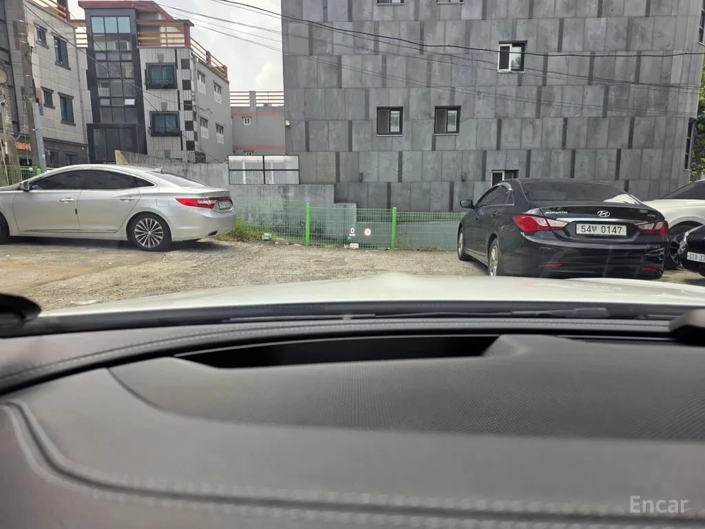 Mercedes-Benz E 220 АМГ ПАКЕТ/Coupe/ЛЕНТИ/ХЕДЪП/ВЪЗДУШНО ОКАЧВАНЕ, снимка 17 - Автомобили и джипове - 56104966