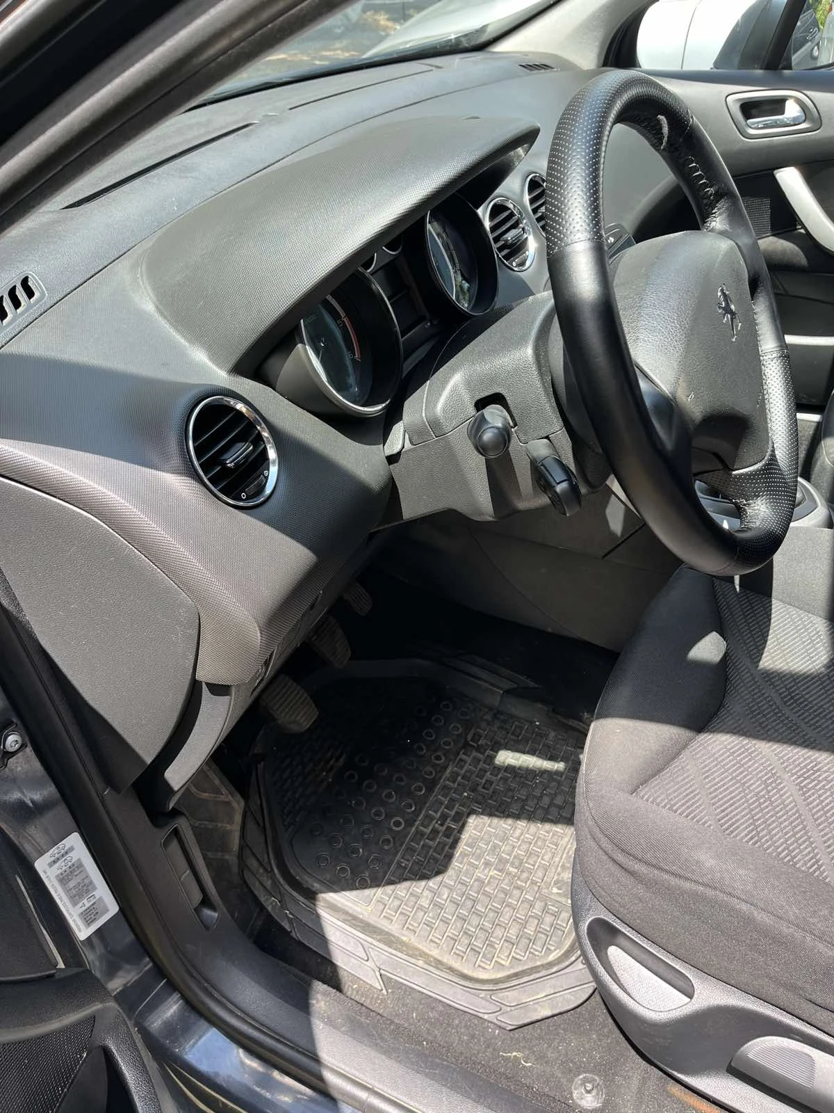 Peugeot 308, снимка 9 - Автомобили и джипове - 56207532