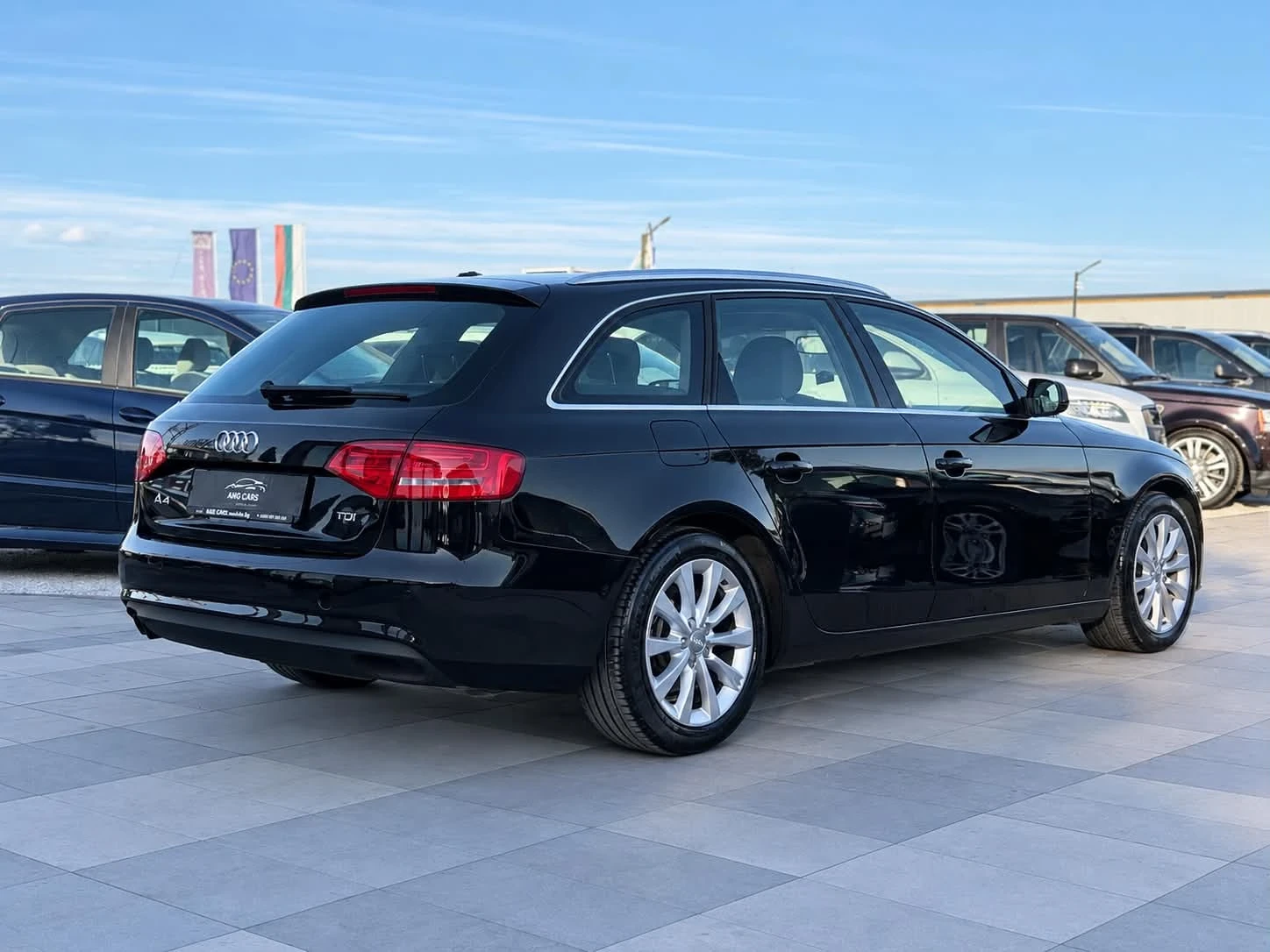 Audi A4 * 2.0TDI* Facelift* СЕРВИЗНА ИСТОРИЯ* , снимка 5 - Автомобили и джипове - 56330223