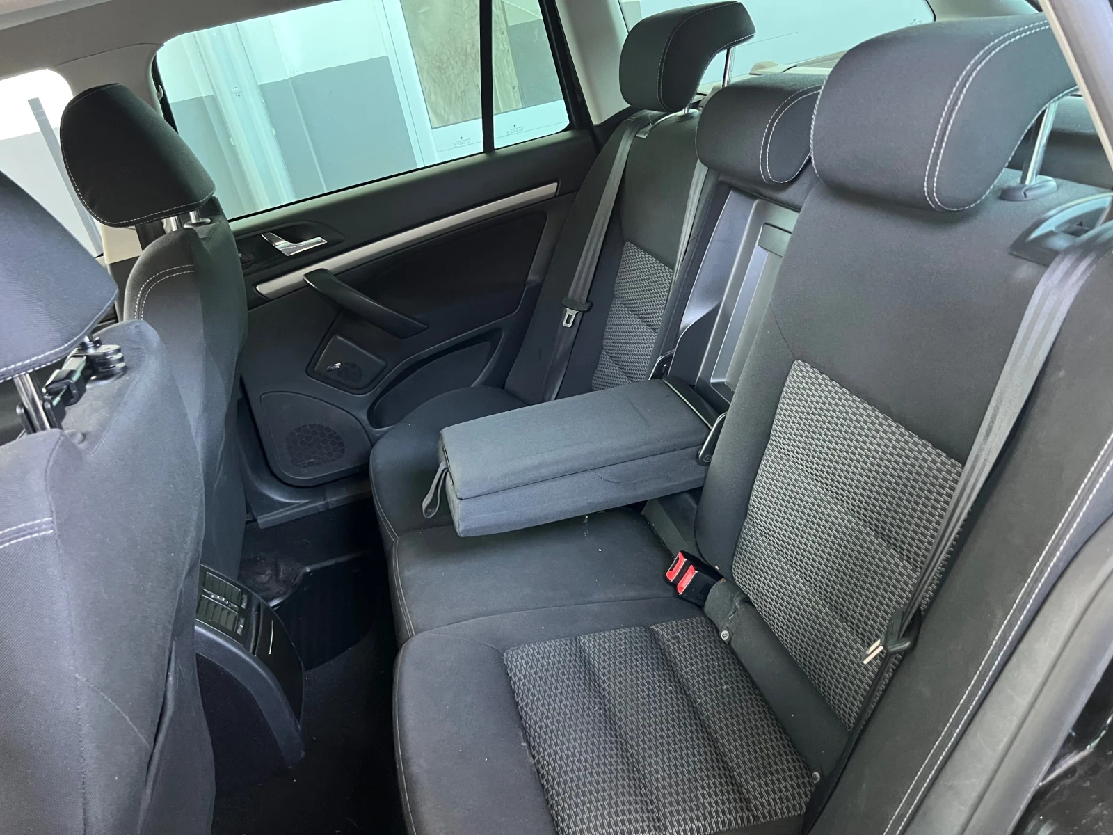 Skoda Octavia 1.6TDi DSG CAY | Mobile.bg � ����������� 12