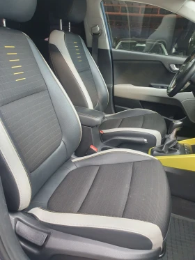 Kia Stonic 1.6D NAVI KOJA KAMERA PODGREV SEDALKI VOLAN, снимка 8