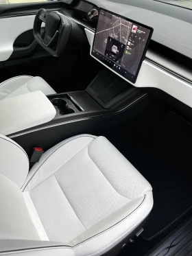 Tesla Model X Plaid - 164000 лв. / 83851.87 € - 18739238 11