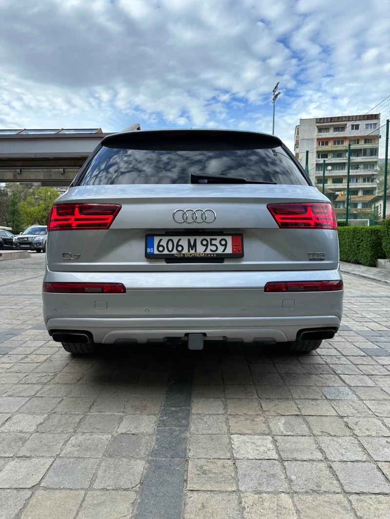 Audi Q7 PANO / Bose / 360 / Обдухване / История , снимка 5 - Автомобили и джипове - 47199989