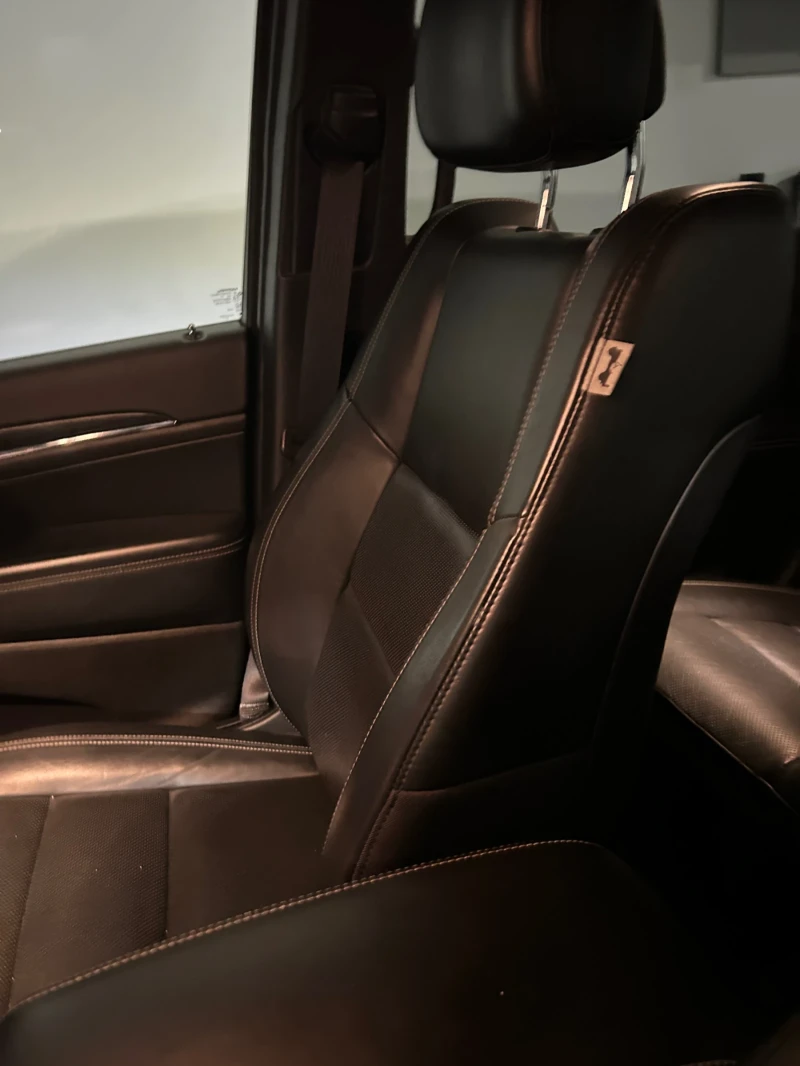 Jeep Grand cherokee, снимка 7 - Автомобили и джипове - 52711983