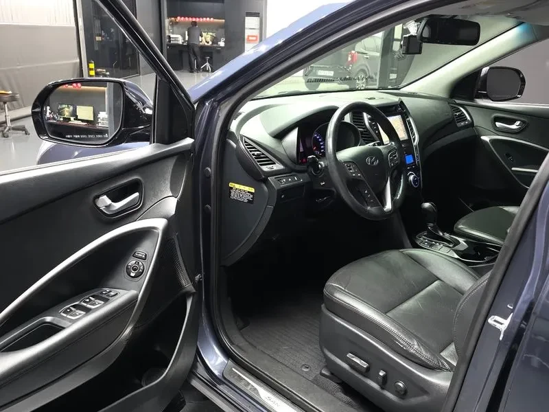Hyundai Santa fe (E-Vgt) 2.0 2Wd Premium, снимка 10 - Автомобили и джипове - 54999053