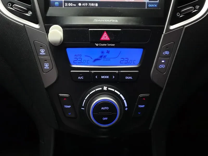 Hyundai Santa fe (E-Vgt) 2.0 2Wd Premium, снимка 16 - Автомобили и джипове - 54999053