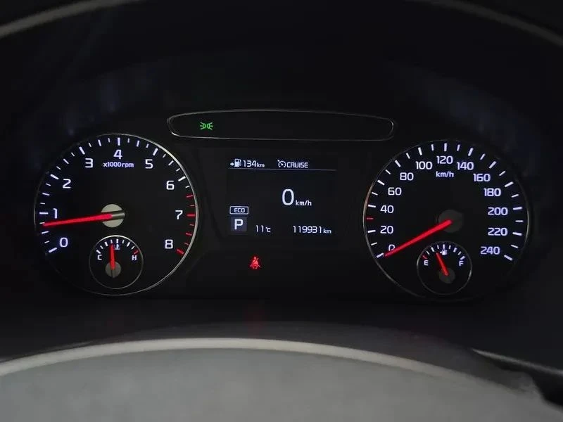 Kia Sorento, снимка 8 - Автомобили и джипове - 56736989